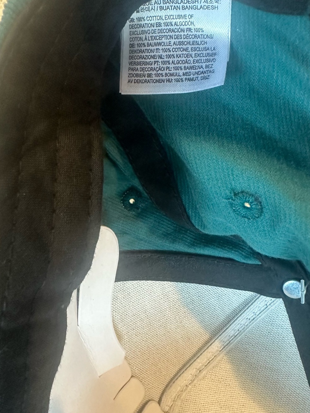 Vans Deep Teal Corduroy Cap with Embroidered Logo - Picture 2 of 4